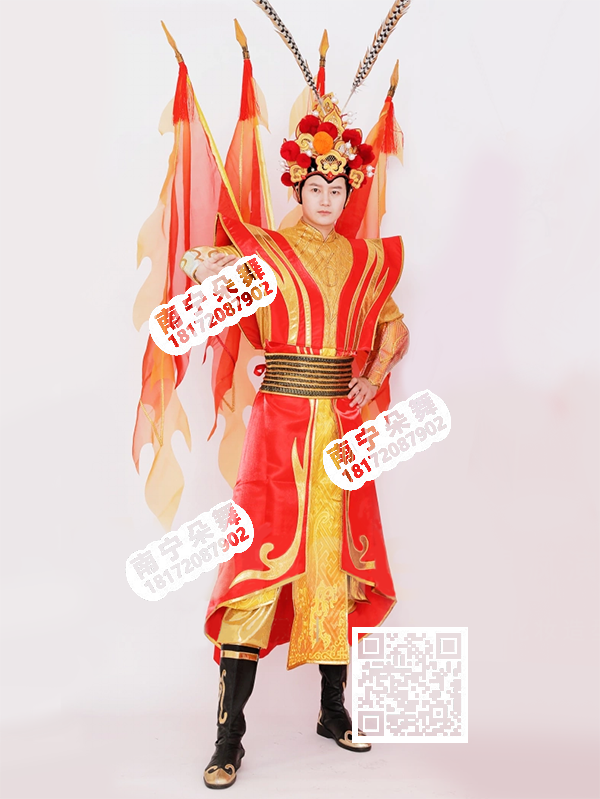 大红间金色流苏大靠旗戏曲风男