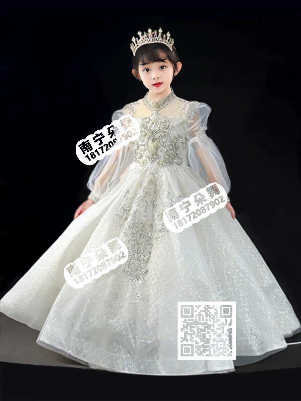 白色银花亮纹透明泡泡长袖女童礼服